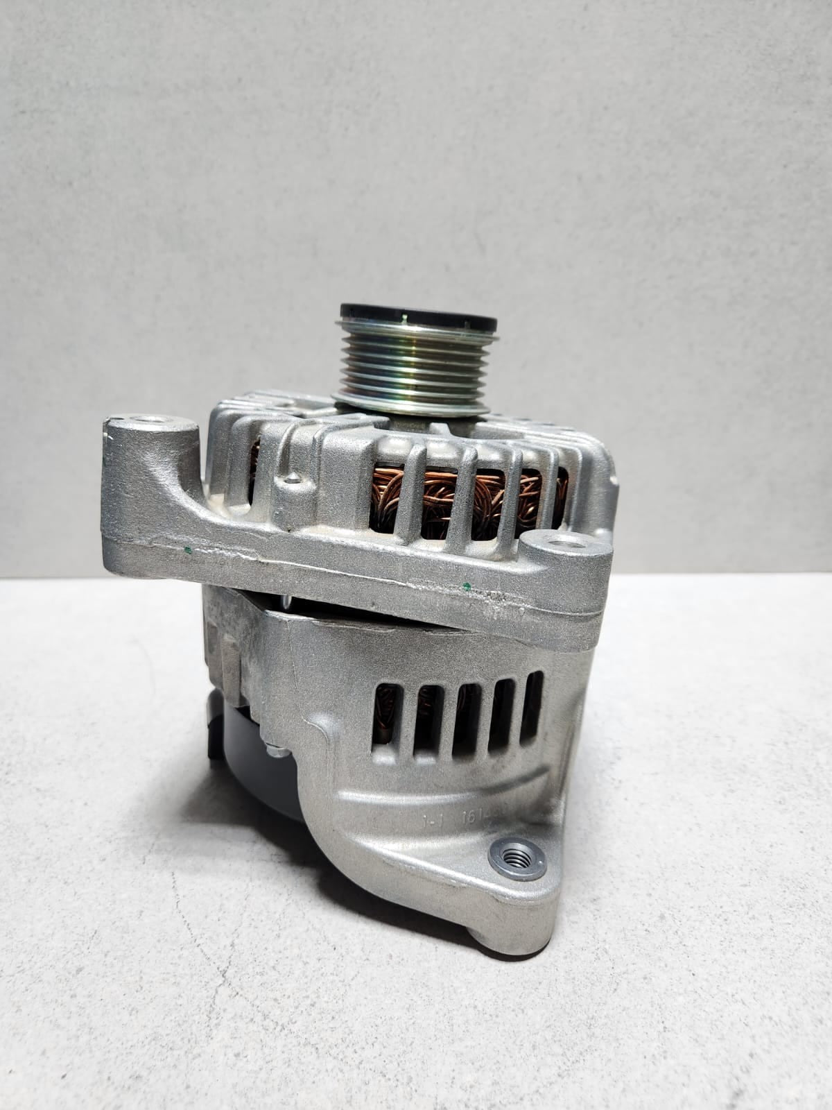 2015-2019 BMW X6 Alternator 8570675 X5 F15 and X6 F16 N57 DIESEL 