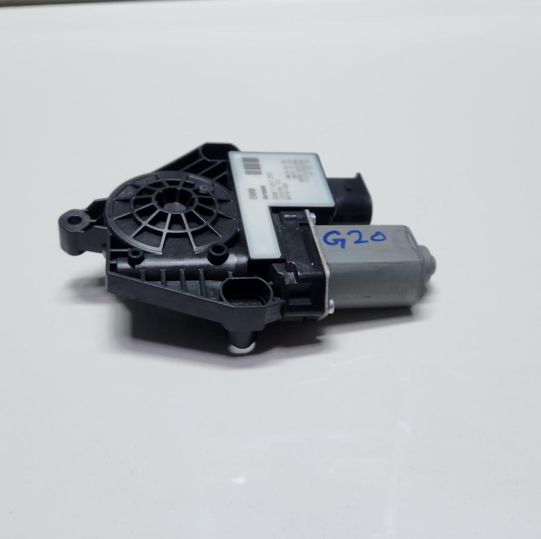 18-23 BMW X3 Front Left Window Regulator Motor 7457250 X3 G01 OEM