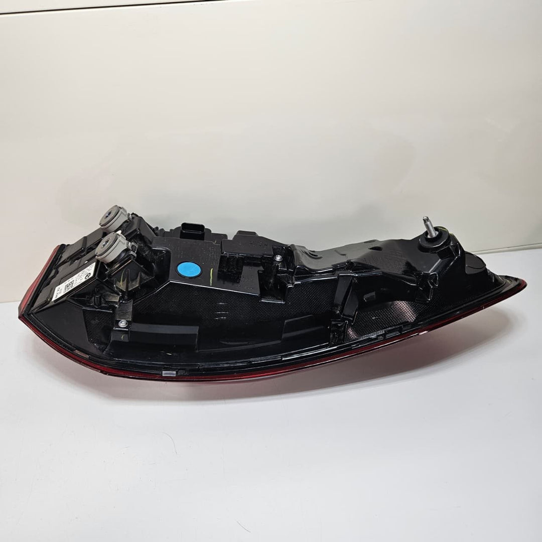 2019-2025 BMW X6 G06 LCI Taillight Led Side Panel Right 7421114