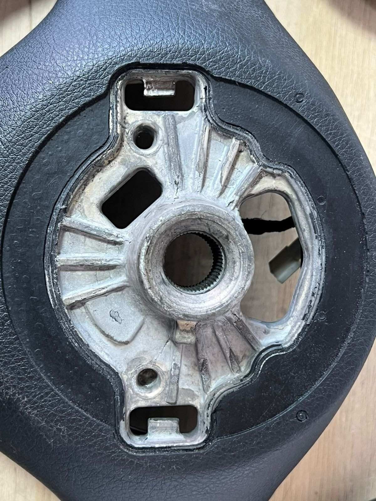 BMW Steering Wheel 6863201 1 Series F20 F21 and 2 Series Coupe F22 F87