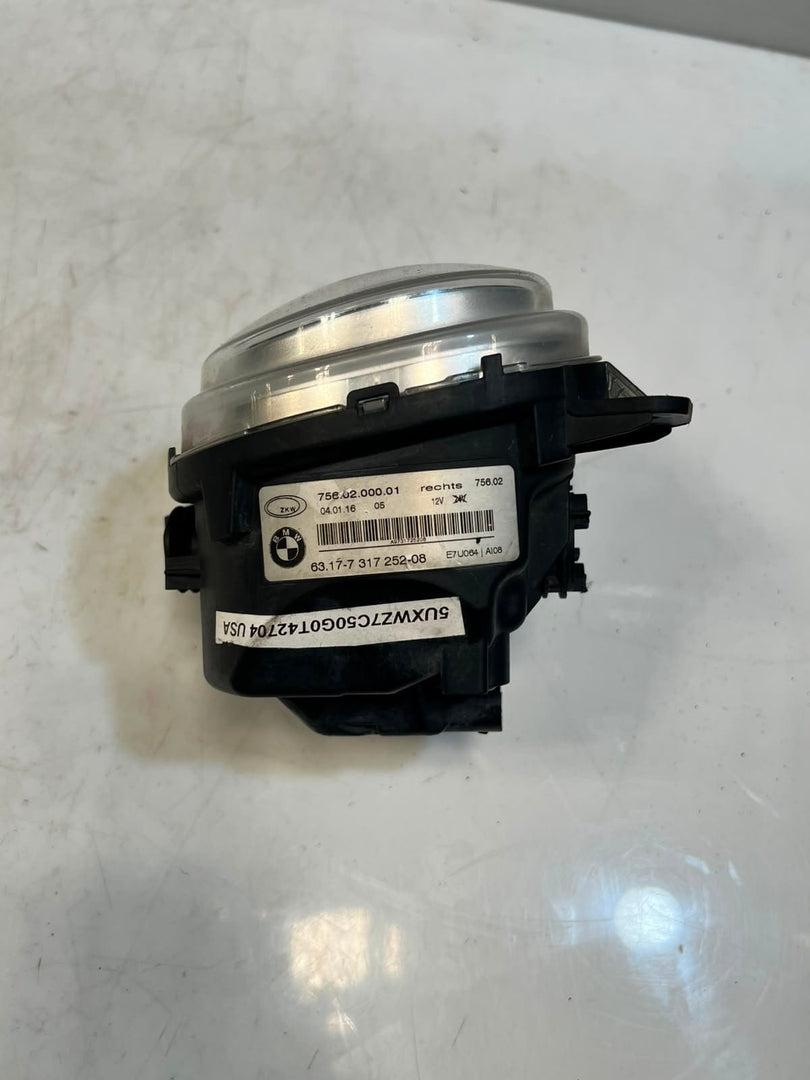 2014-2018 BMW X5 F15 X6 F16 Fog Light LEFT RIGHT 7317251 7317252 OEM