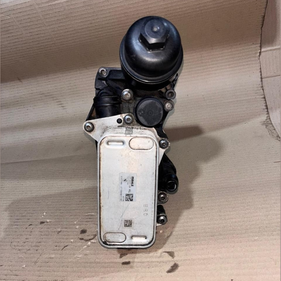 BMW F10 F30 F15 N57 OIL FILTER  oil filter housing- 7037932