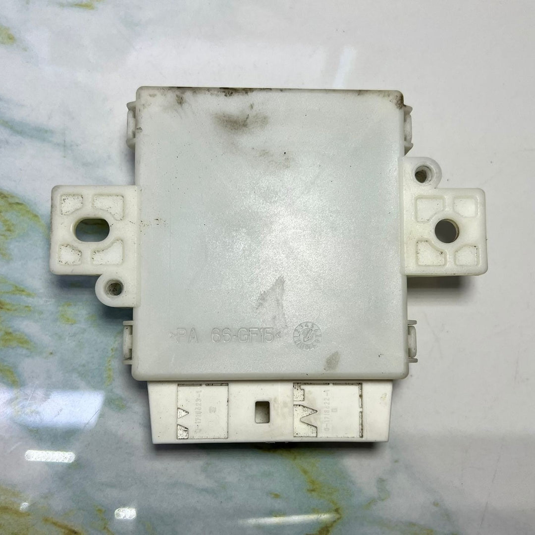 2011 Mercedes-Benz S500 Parktronic Control Unit A2219009202 S-Class W221