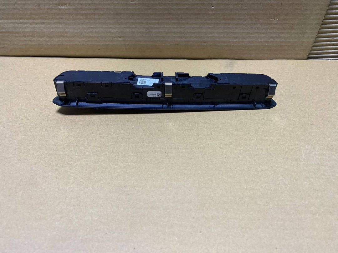 2019-2021 BMW 330i Audio Operating Unit 7949454 G20 G30 G42 G80 M3 G22 G26 G82 M