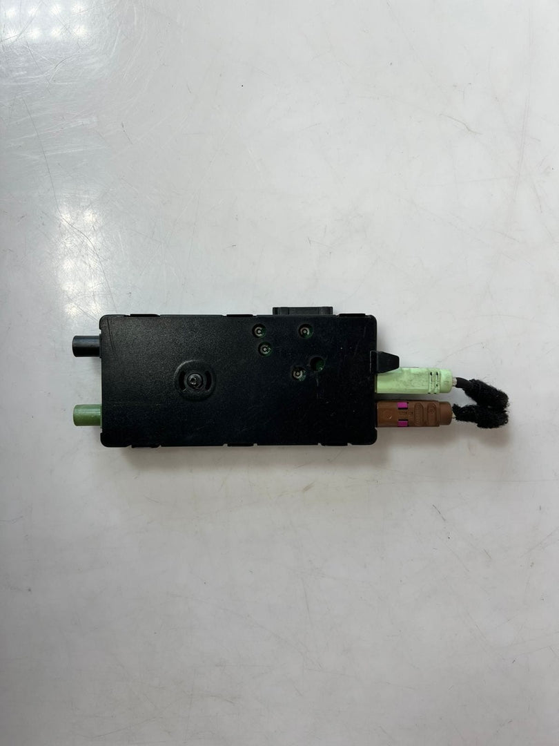 BMW 5' F90 G30 7' G11 G12 Antenna Amplifier Diversity 9384058 OEM