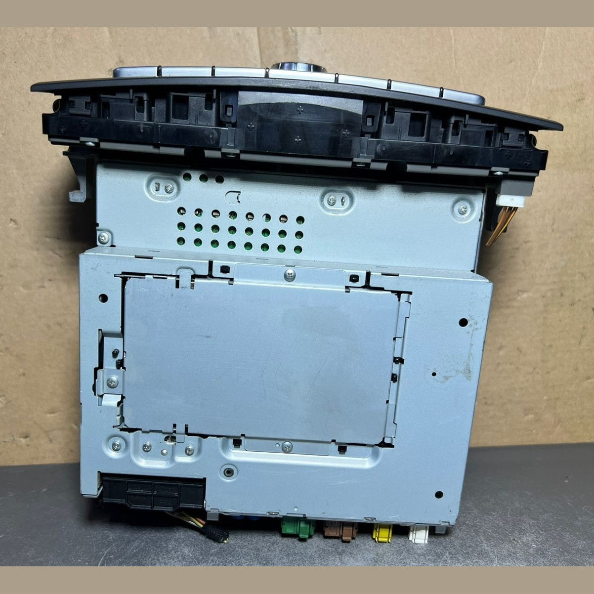 2012–2014 Mercedes-Benz W212 E-Class Head Unit CD Player A212 9005725 OEM