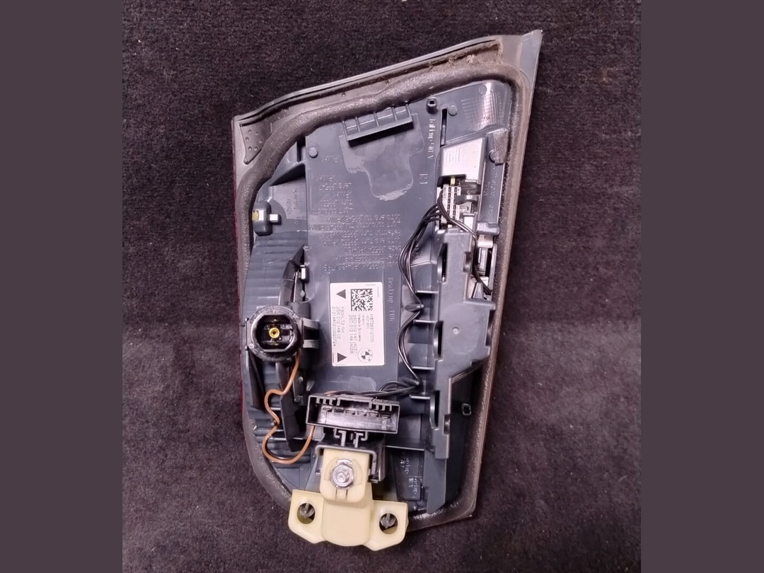 BMW 3 Series Taillight Lamp Near Side Right Rear Inner Saloon  F30 8736912