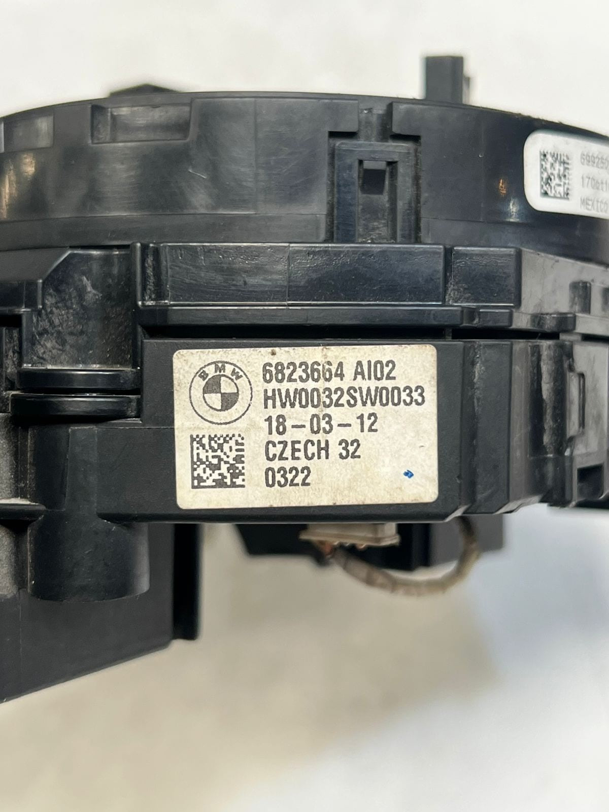 2018-2023 BMW X2 X1 Steering Column Switch Module 6823664 OEM
