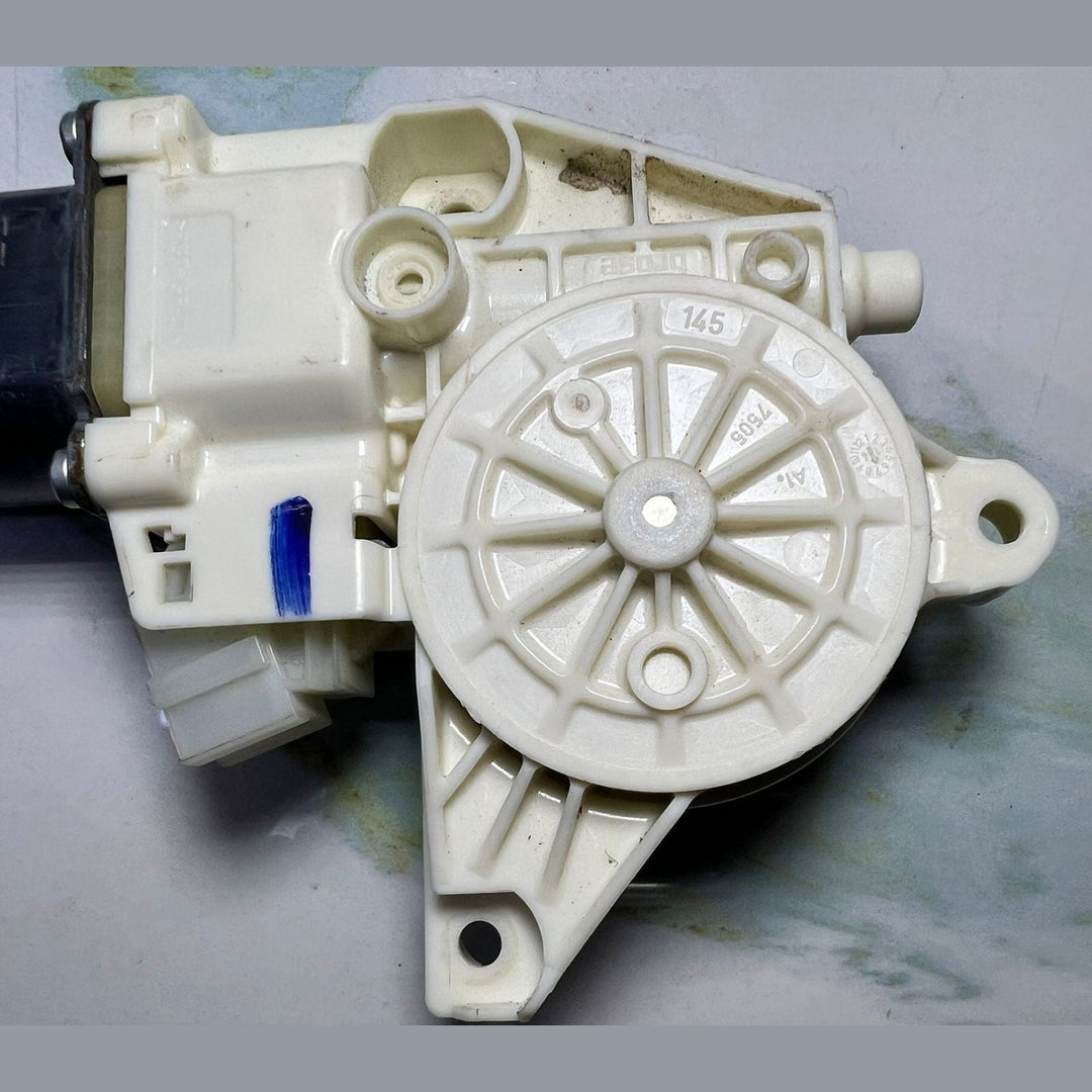 15-20 Mercedes-Benz W222 S-Class Window Motor Front Left Side A222 9060501 OEM