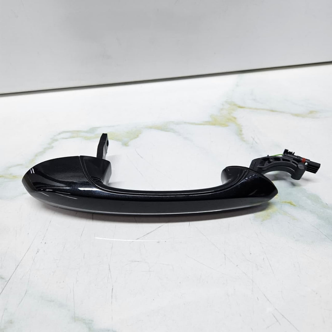 Genuine 2018-2024 BMW X5 G05 G06 G07 LCI Door Handle Painted Outer Right 5A59B74