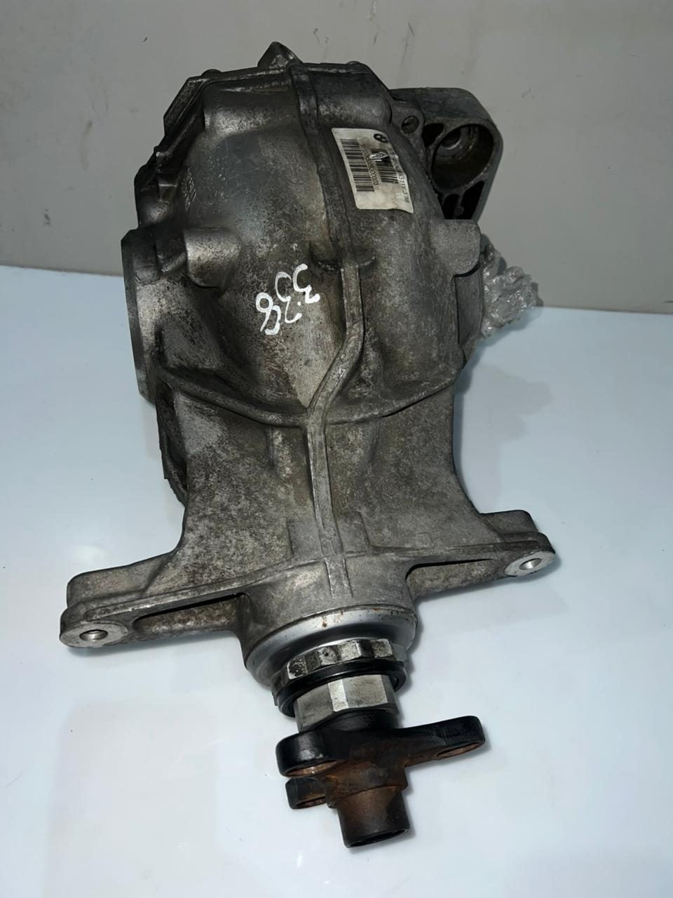 2011 BMW 528i Rear Differential Assembly 7578149 F10 523i models 3.38 RATIO