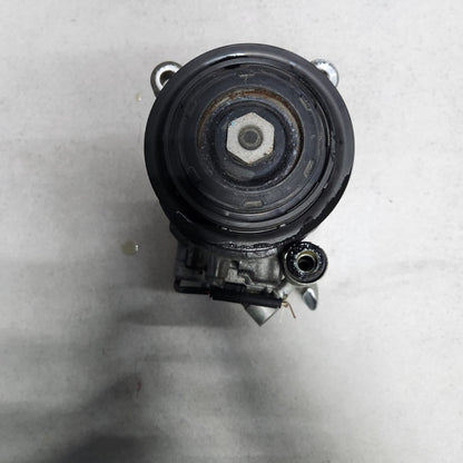 2015-2018 BMW X3 Air Conditioning Compressor 9216467 X3 F25
