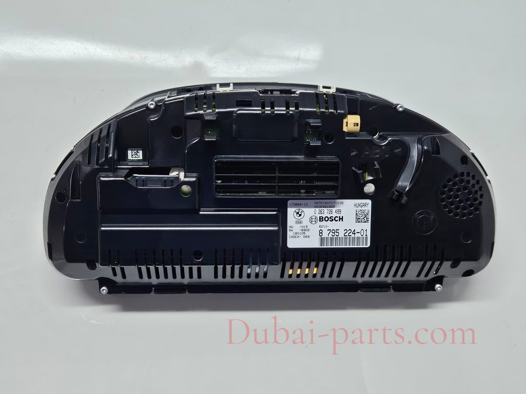 8795224-2018 BMW X4 F26 N57 RHD Instrument Cluster Speedometer OEM