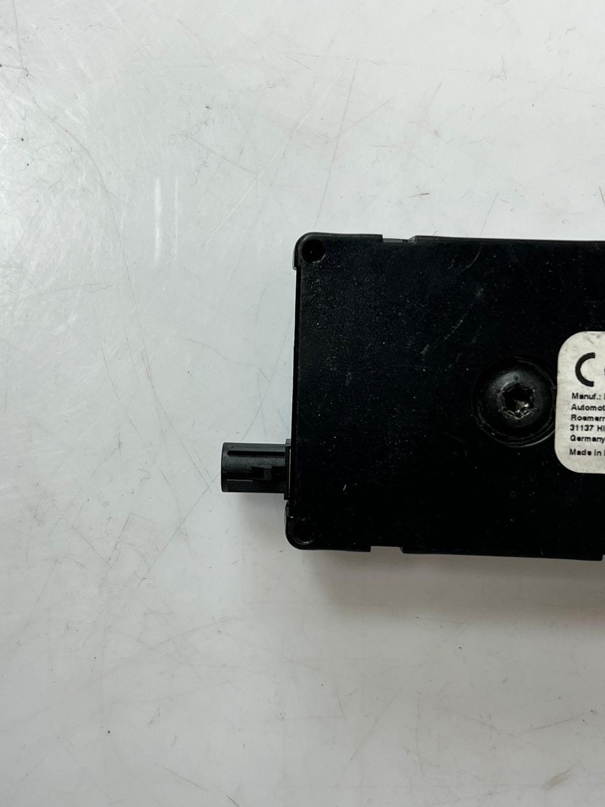 2017-22 BMW 7 Series G11 LCI G12 LCI M760i xDrive Antenna Amplifier 8735981 OEM