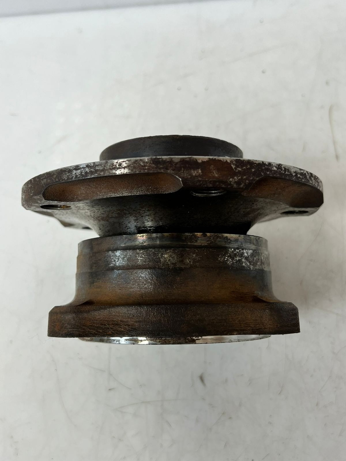 BMW F10 F11 5' F01 F02 F07 F06 7' Rear Wheel Hub Bearing Rear Axle 6777844 OEM