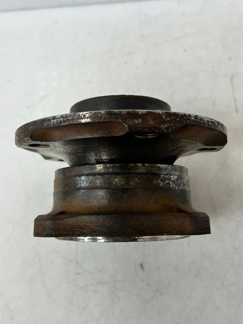 BMW F10 F11 5' F01 F02 F07 F06 7' Rear Wheel Hub Bearing Rear Axle 6777844 OEM