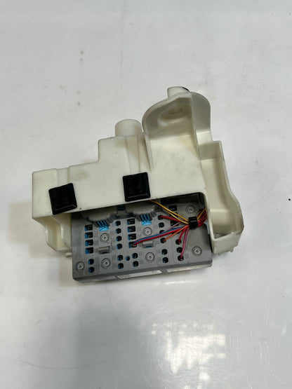 BMW 330i G20 G21 G30 G31 G11 FRONT LEFT SIDE POWER DISTRIBUTION Fuse Box 9350314