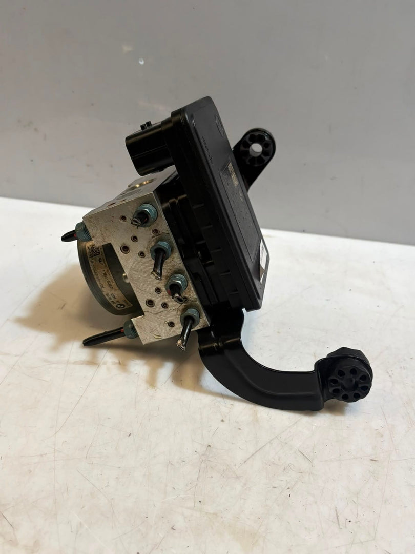 BMW 3 SERIES F30 F31 F20 Abs Anti Lock Brake Module & Pump 6887510