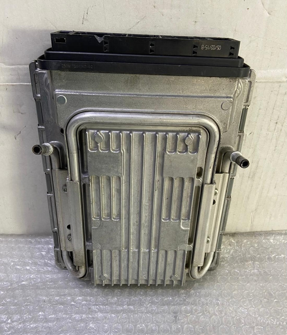 OEM BMW F10 F01 F07 N63 4.4i DME MSD85.0 ENGINE Control Unit ECU ONLY 8610680