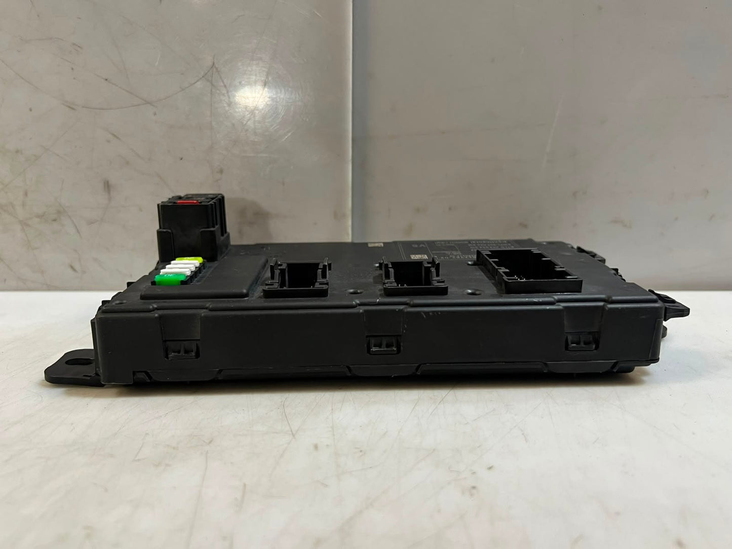 BMW 3 Series F20 F22 F30 F32 Rear Electronic Module REM Body Control 9866982