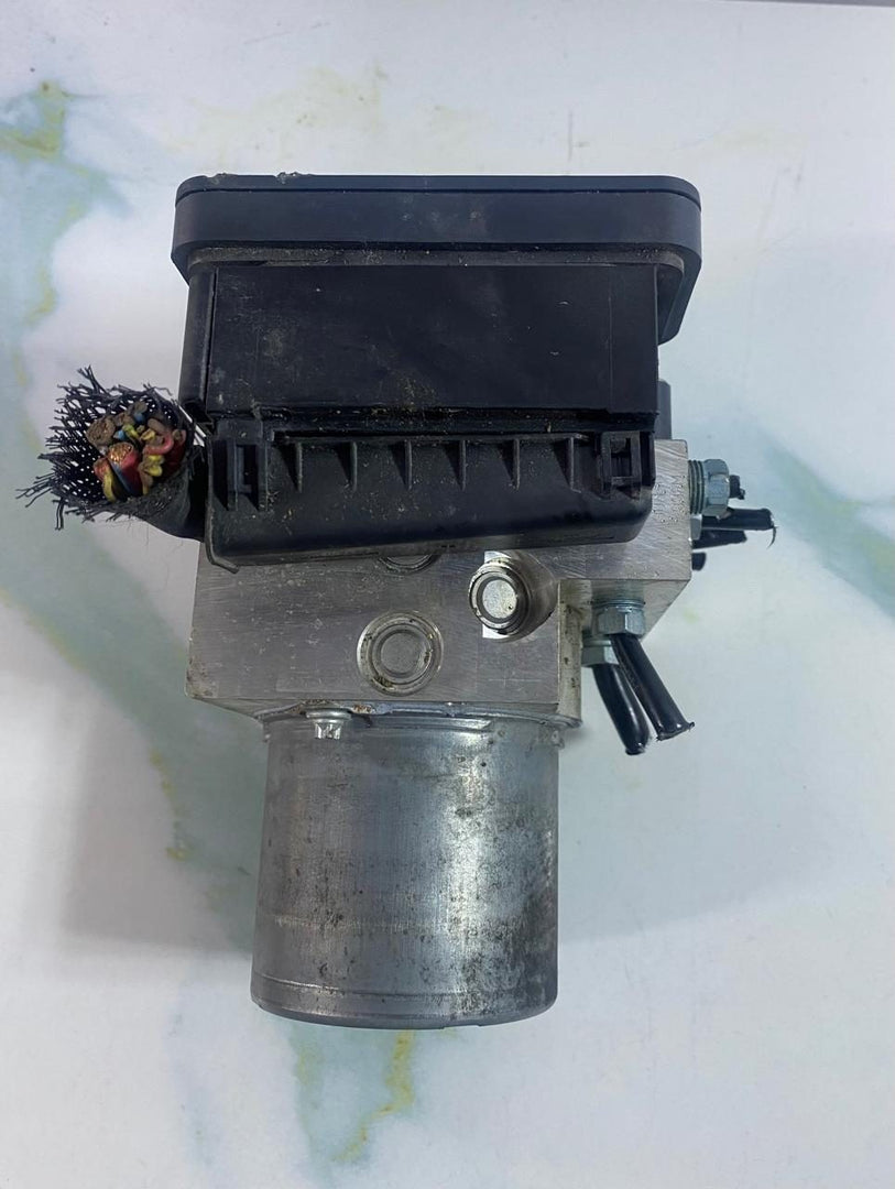 OEM ABS Pump for 2010-2016 BMW 5 6 Series F10 F11 F06 Part number 6797673 ACC
