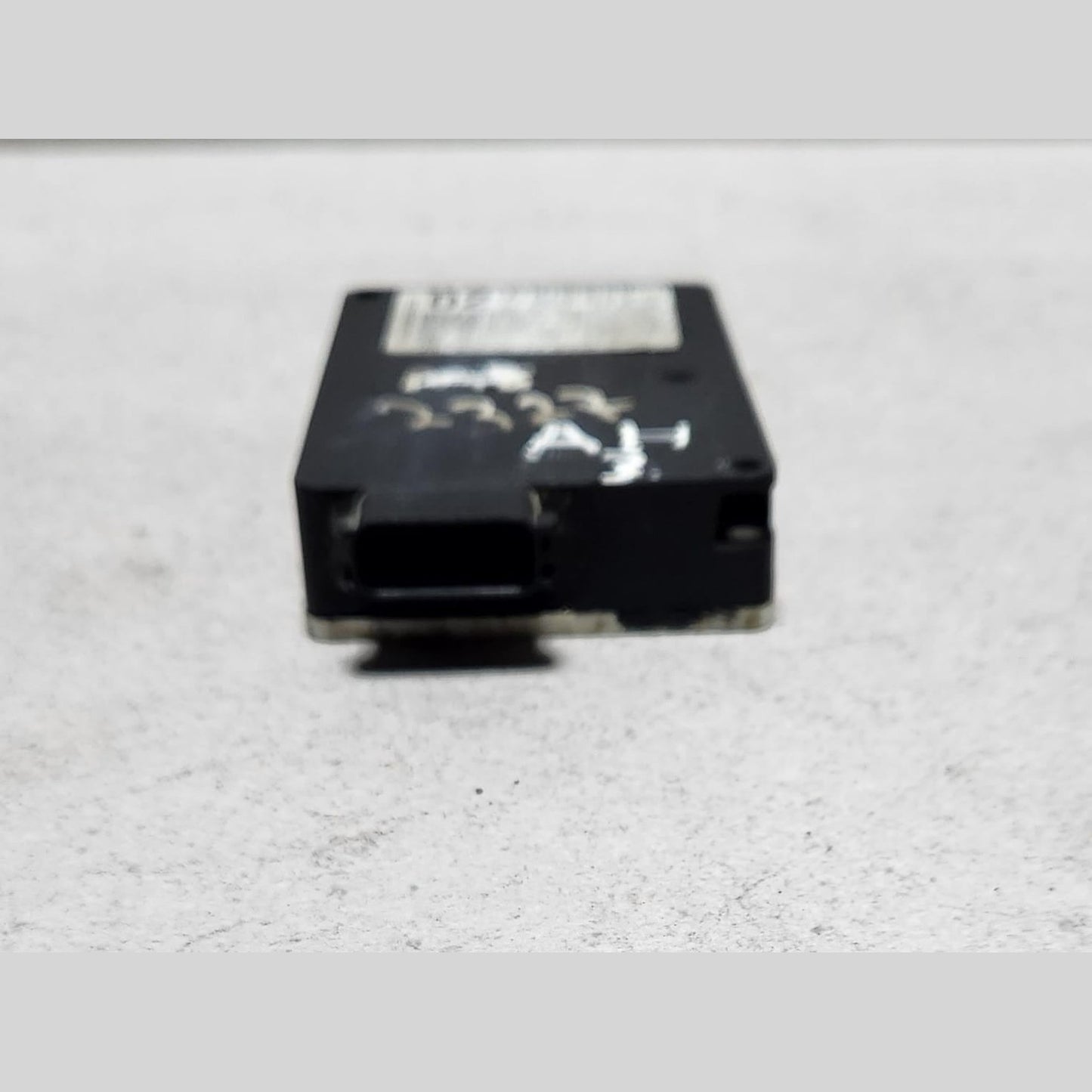 2015-2019 Mercedes-Benz C180 Radar Sensor Blind Spot Detection A0009058702 W212 