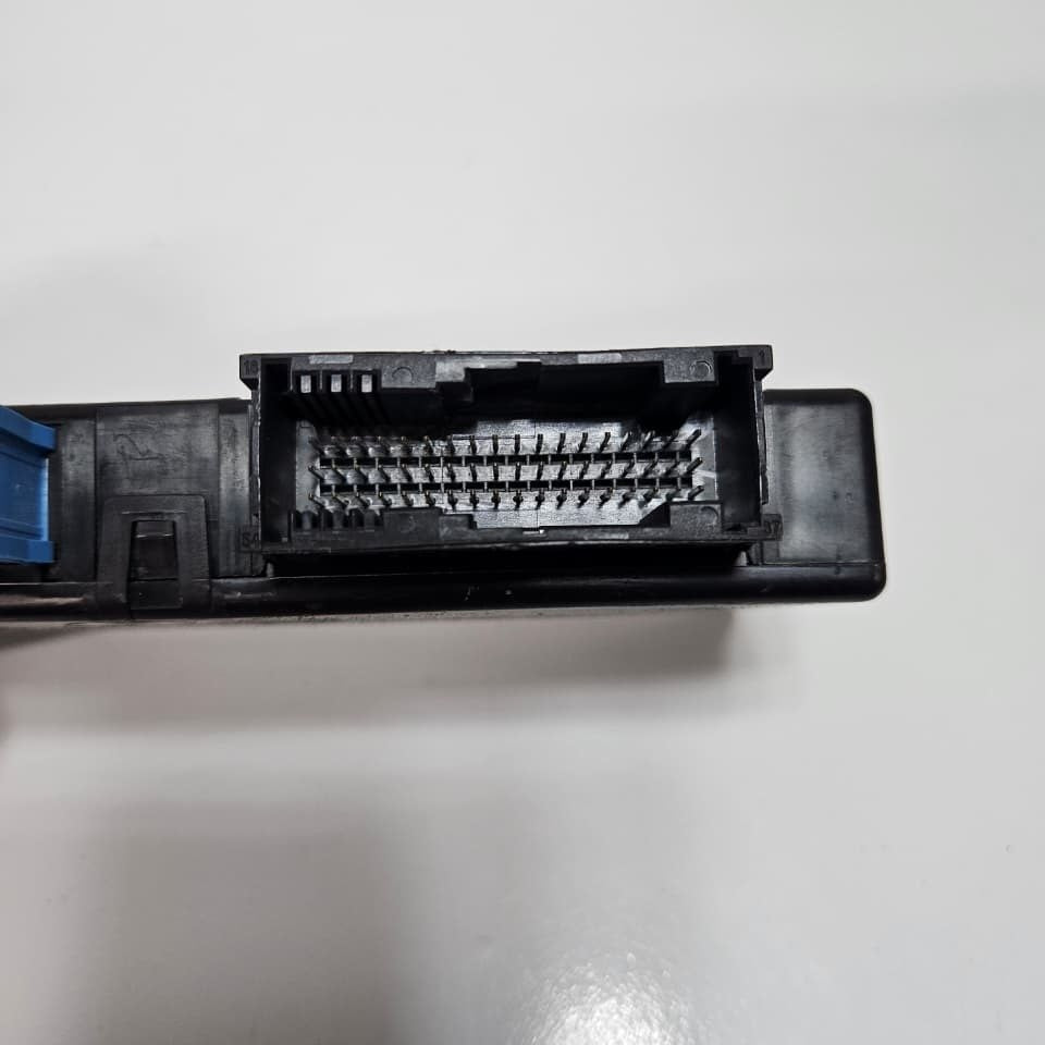 2011 BMW 520D F11 BODY CONTROL MODULE UNIT 9266408 OEM