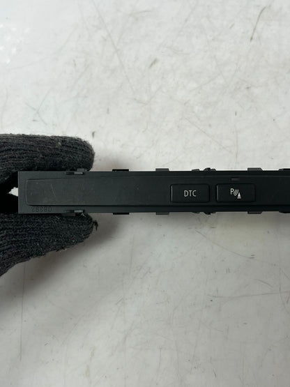 BMW 5 Series E60 E61 Centre Console Switch DTC PDC Centre Console 6969418 OEM