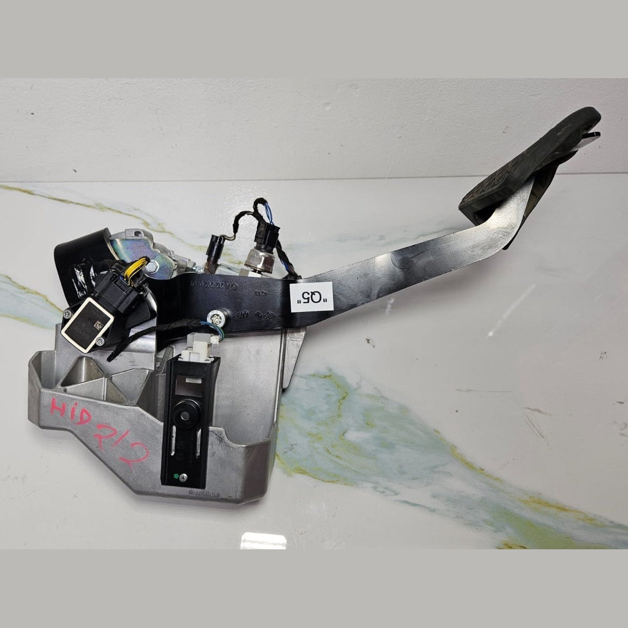 10-15 Mercedes-Benz W212 E-Class Hybrid Brake Pedal Assembly A212 2900301 OEM