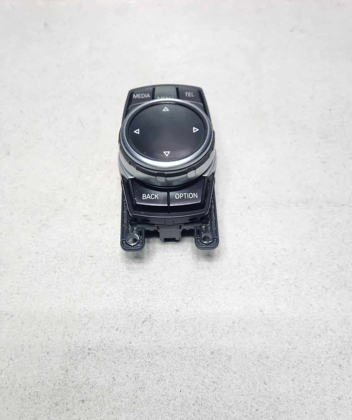 2014-2015 BMW 328i Idrive Controller 9332285 F10 F15 F20 F21 F30 F31 F80 M5 