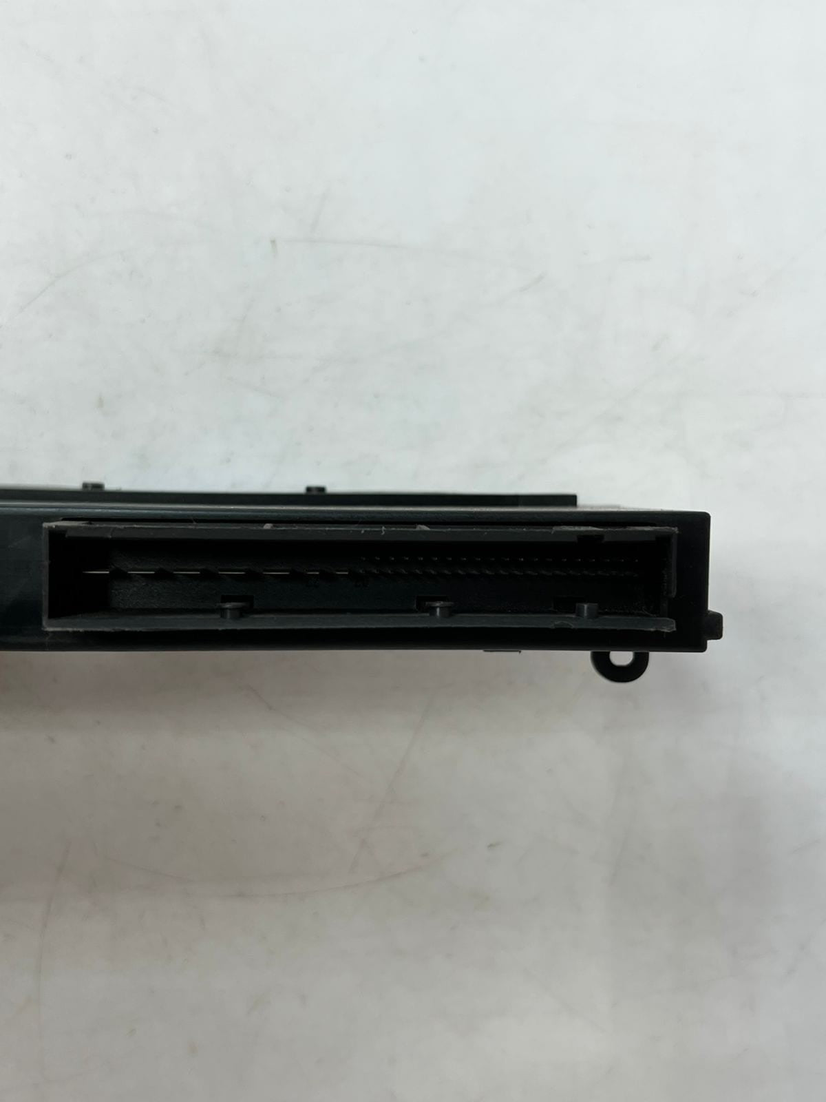 2007-2008 BMW E90 E91 E92 E93 BODY CONTROL MODULE Junction box 2 9176880 