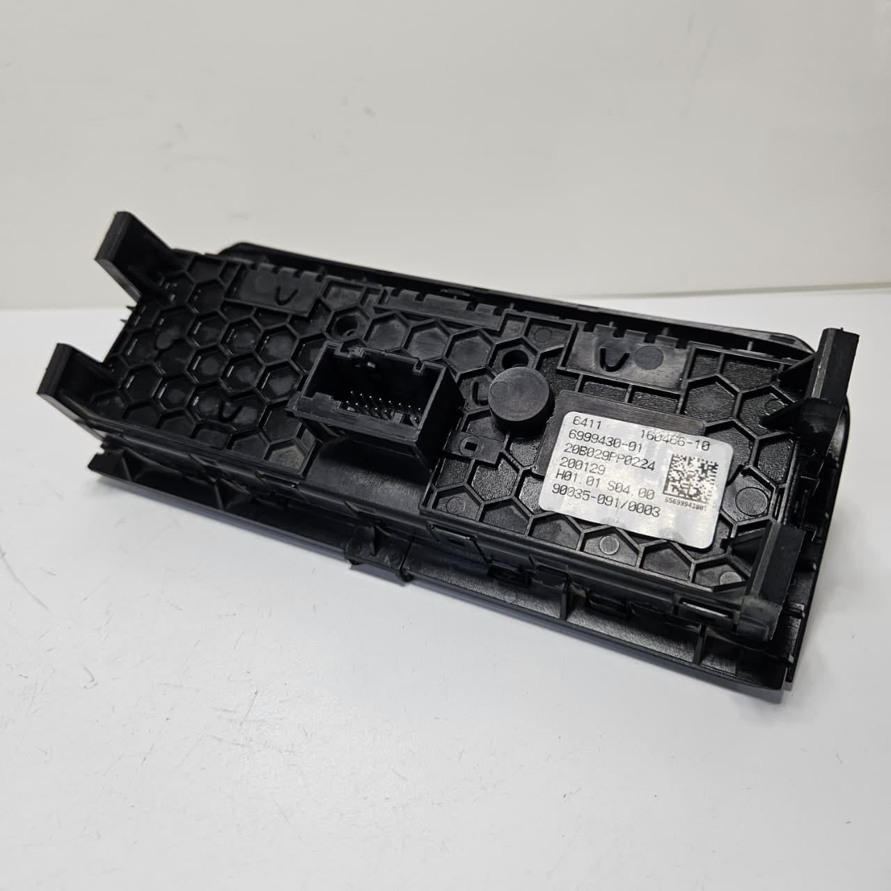 OEM BMW 5 6 Series G30 G31 G38 F90 M5 G32 GT Rear Climate Control Unit 6999430