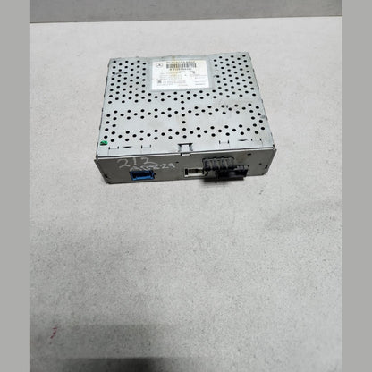 Benz Tv Tuner A2128704389 W212 E-Class and W204 C-Class
