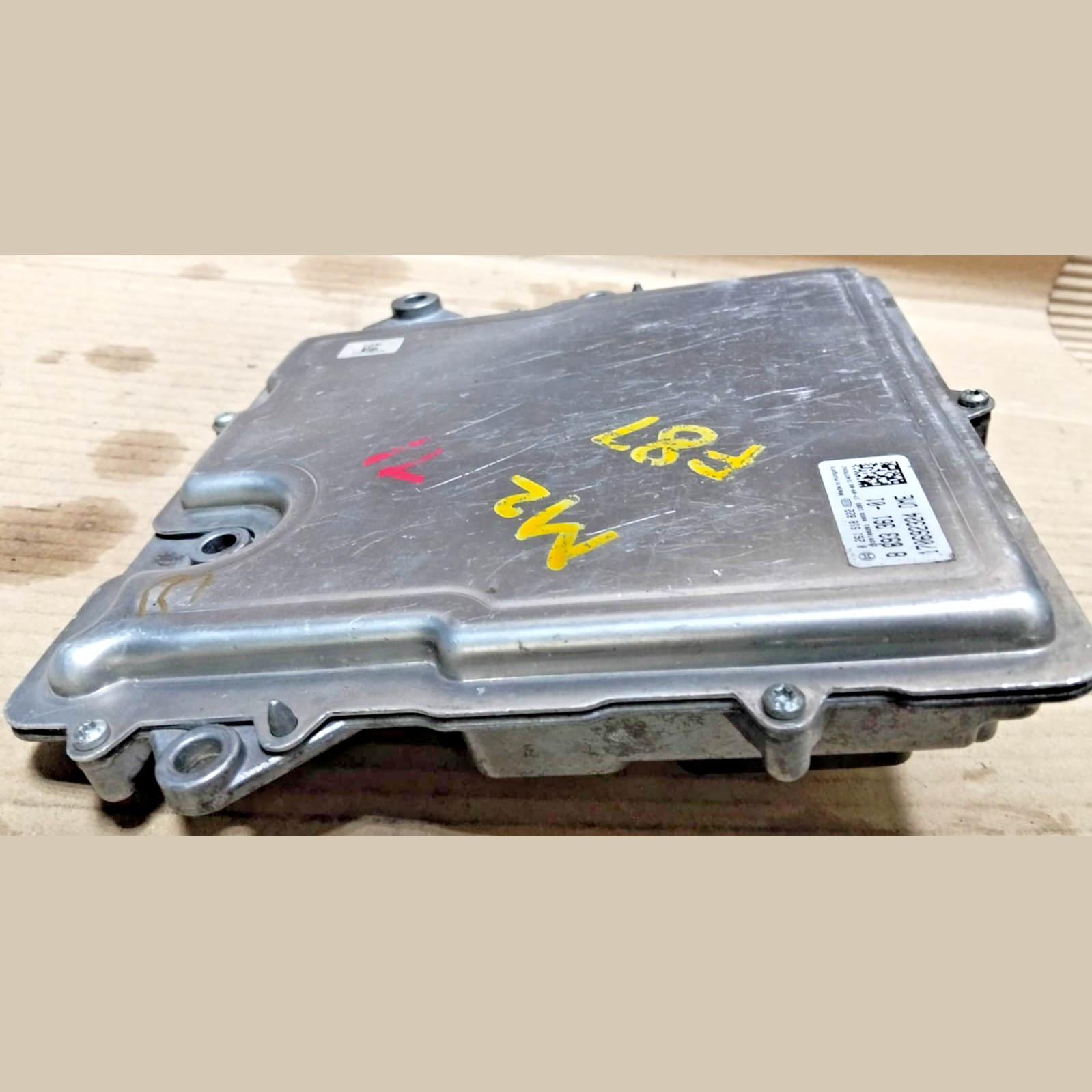 Engine control unit (ECU) for BMW 2 Coupe F87 2015  DME 8693361