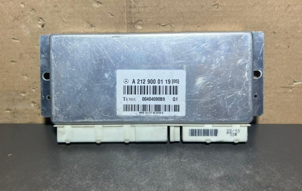 10-14 Mercedes W212 E-Class Air Airmatic Suspension Control Module A212 9000119