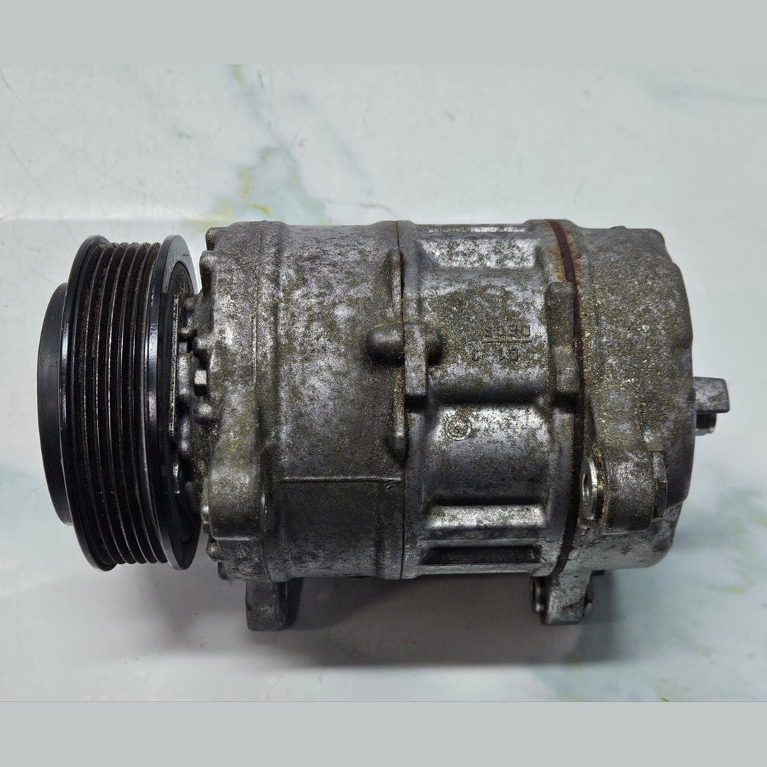 2021-2023 BMW 540i Air Conditioning Compressor Assembly 7948809