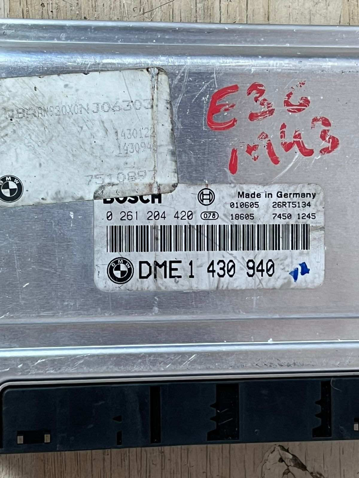 BMW Engine Control Unit 1430940 3 Series E36 M43 ECU