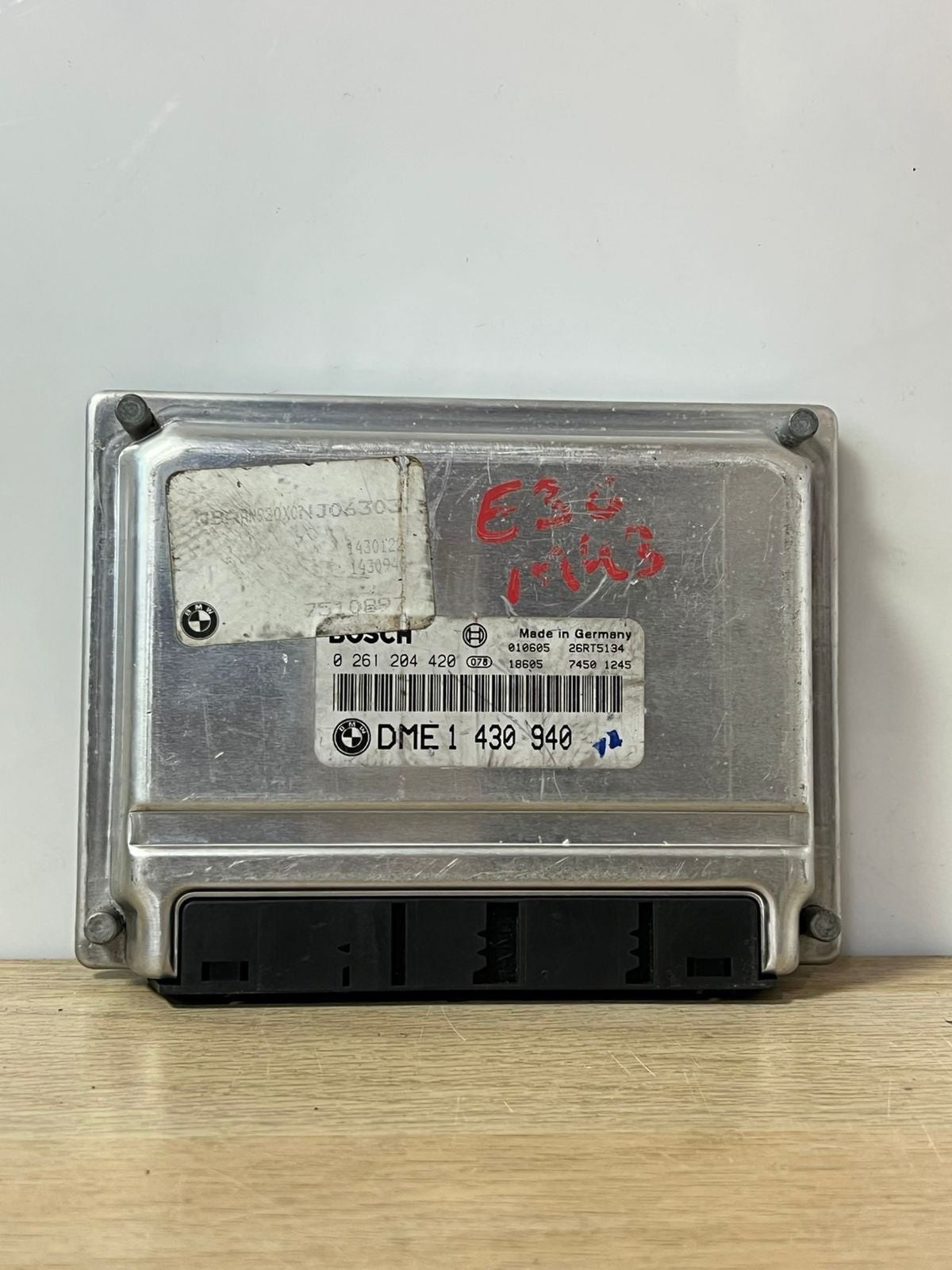 BMW Engine Control Unit 1430940 3 Series E36 M43 ECU