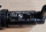 Load image into Gallery viewer, BMW F10 F11 F07 &amp; LCI HEADLIGHT WASHER SPRAY NOZZLE FRONT RIGHT 7377668