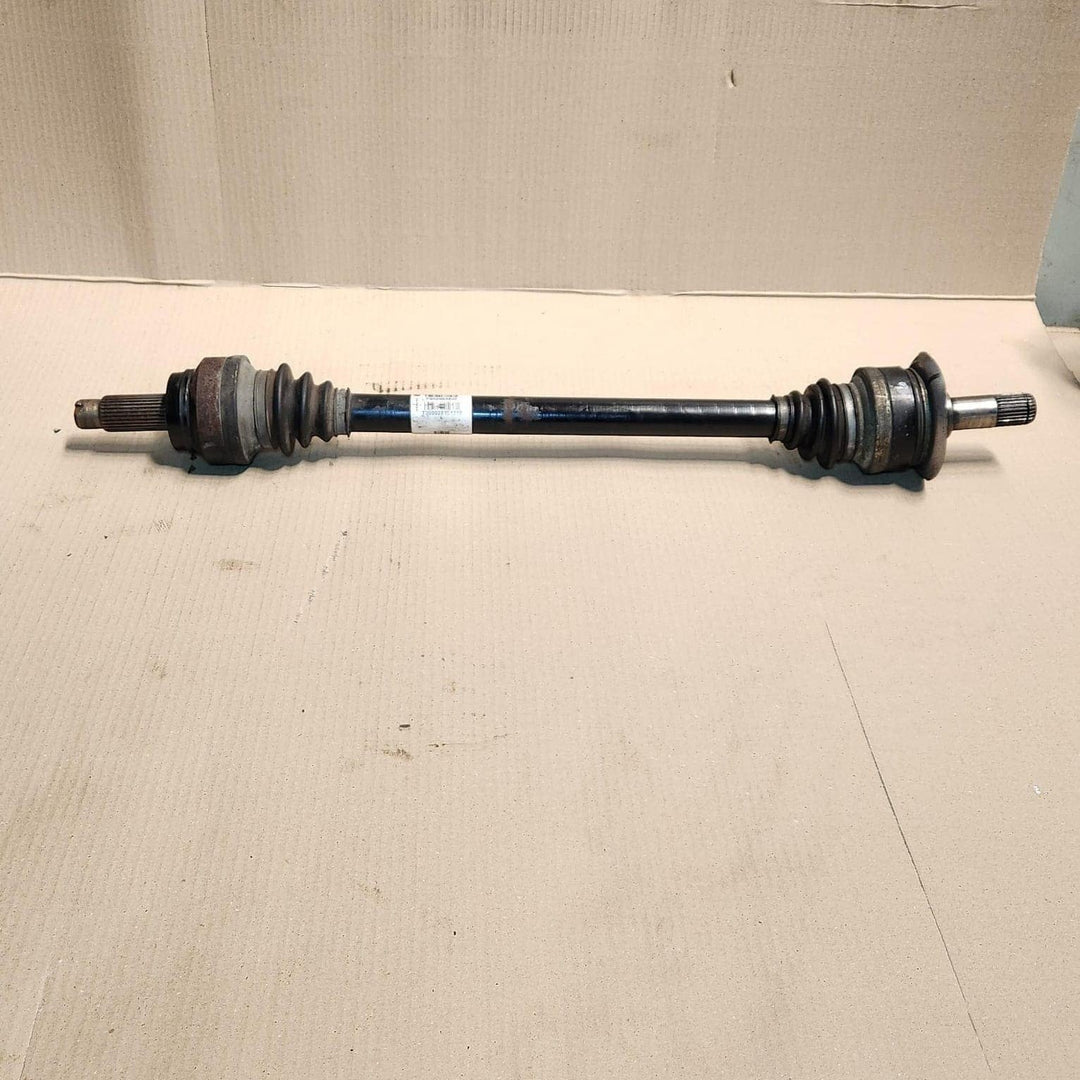 2008-2013 BMW X5 Rear Driveshaft 8609838 X5 E70  and X6 E71