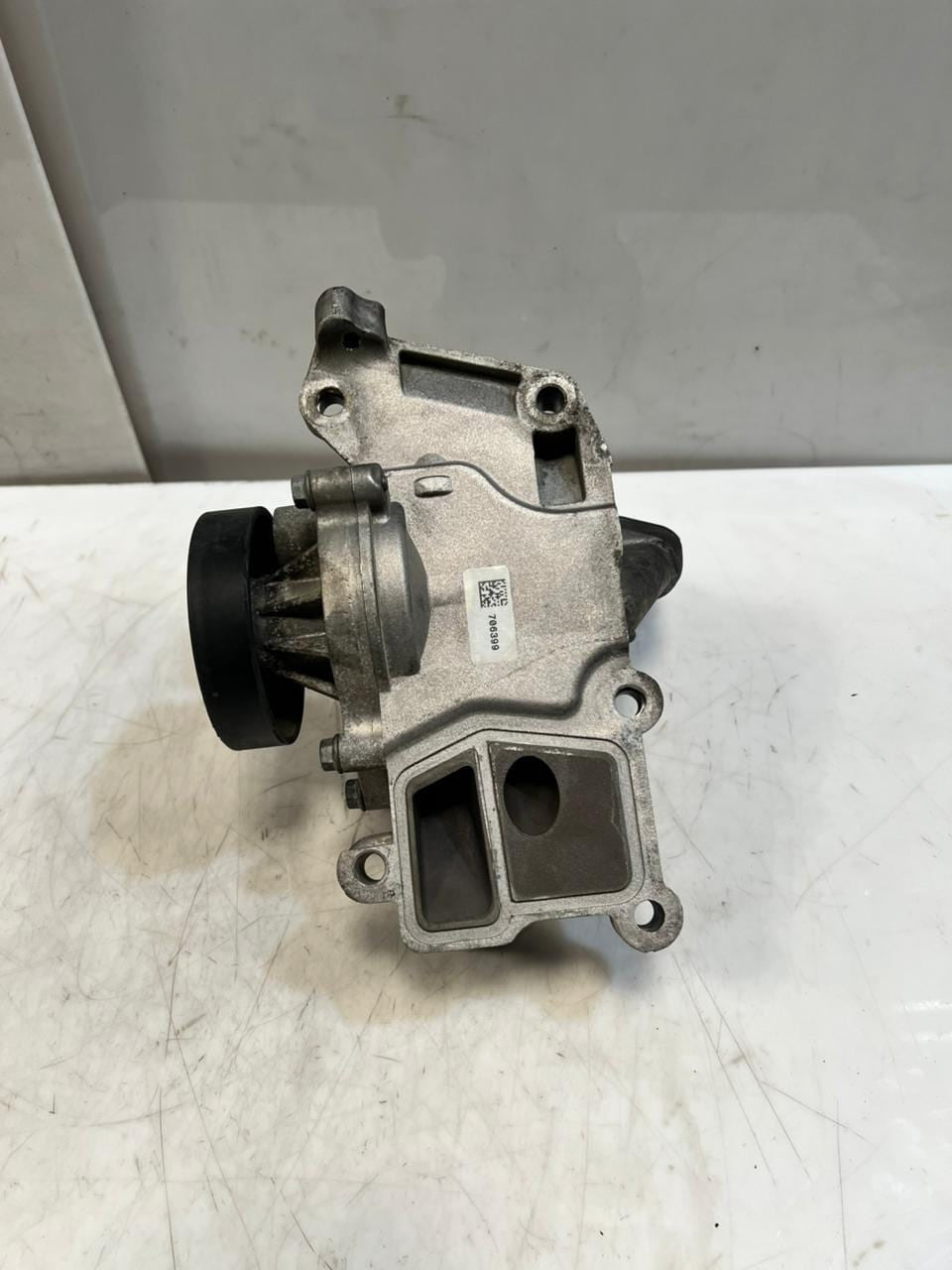 2011-2016 BMW 528i F10 F11 MINI R56 LCI Cooper SD N47 N57 Water Pump 7823008