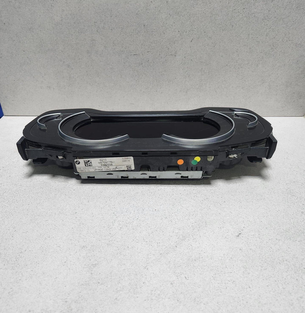2017-2020 BMW 530i Instrument Cluster 9392558 G01 G12 G30 G32 G38 530E and 740E