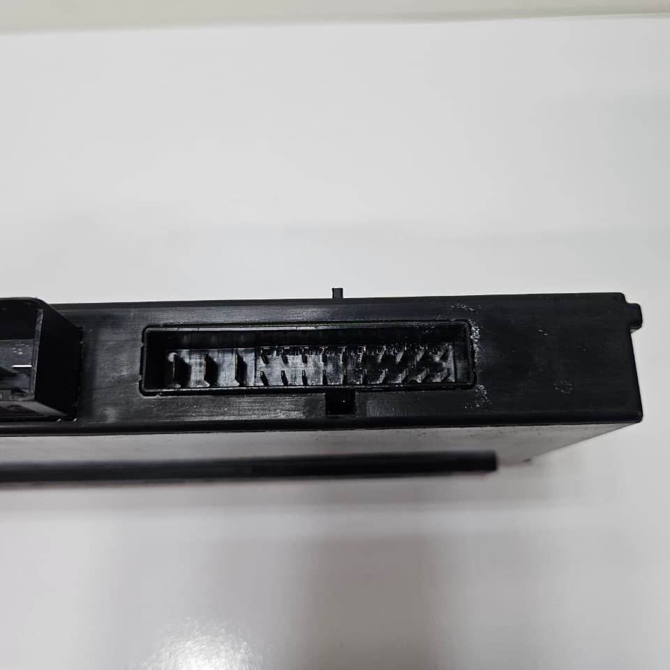 2015-2018 BMW X4 Electronic Junction Box Body Control Module 9350363 OEM