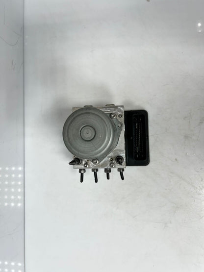 BMW 7 Series G11 G12 Abs Dsc Brake Pump Control Module 6879682 OEM