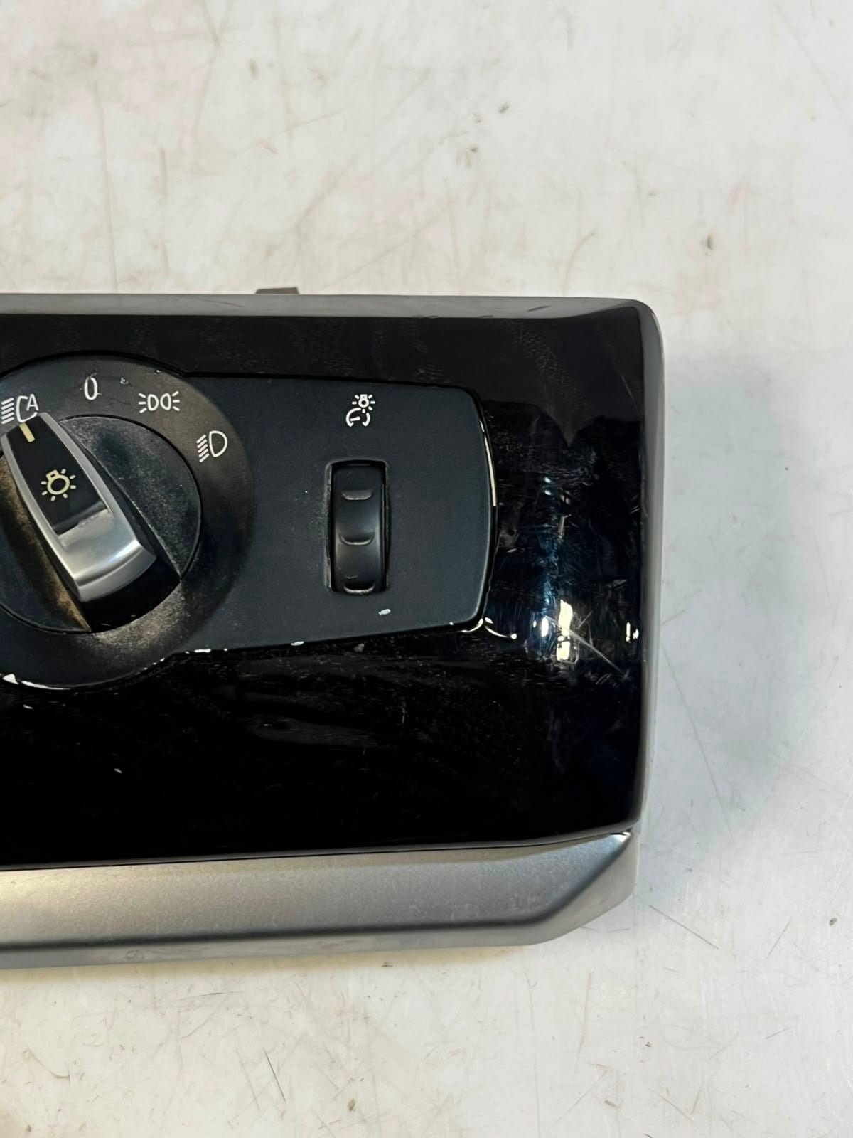 2013-2016 BMW X3 F25, 5 Series F10 GT F07 Headlight Switch 9192744 OEM