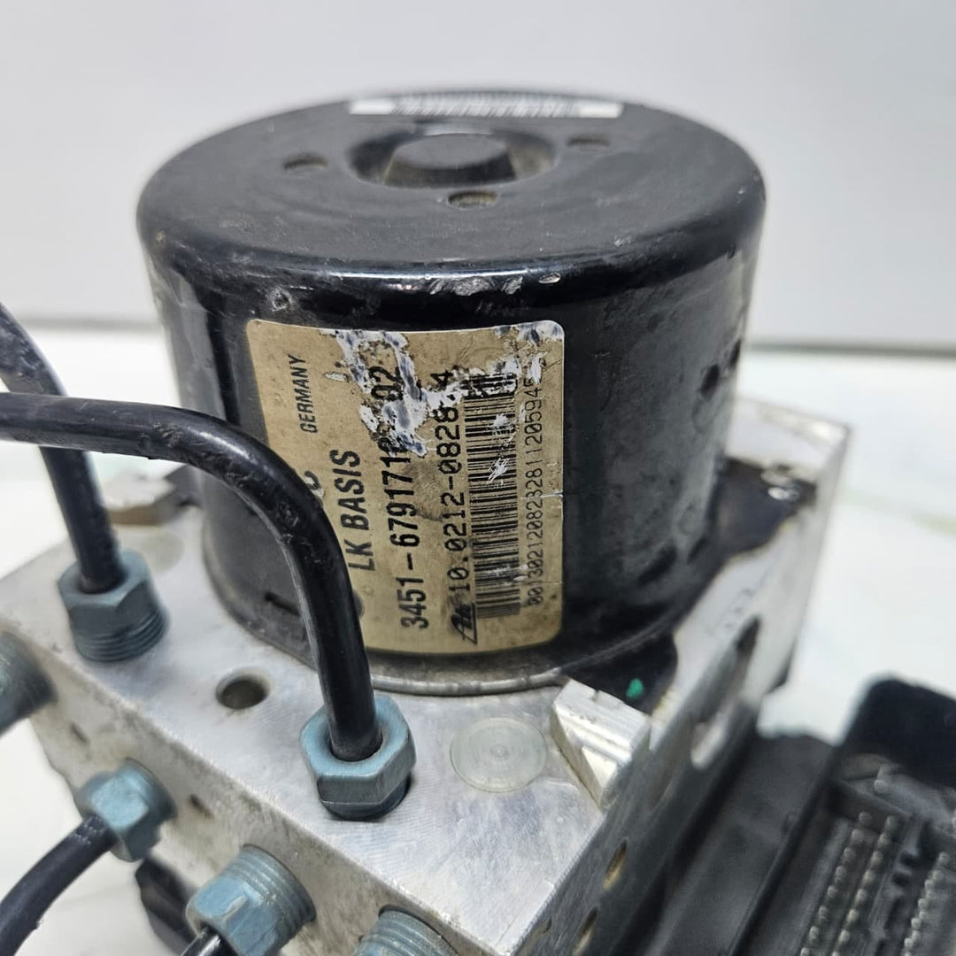 OEM BMW 1 3 Series F20 F21 F30 ABS Brake Pump Module 6791719