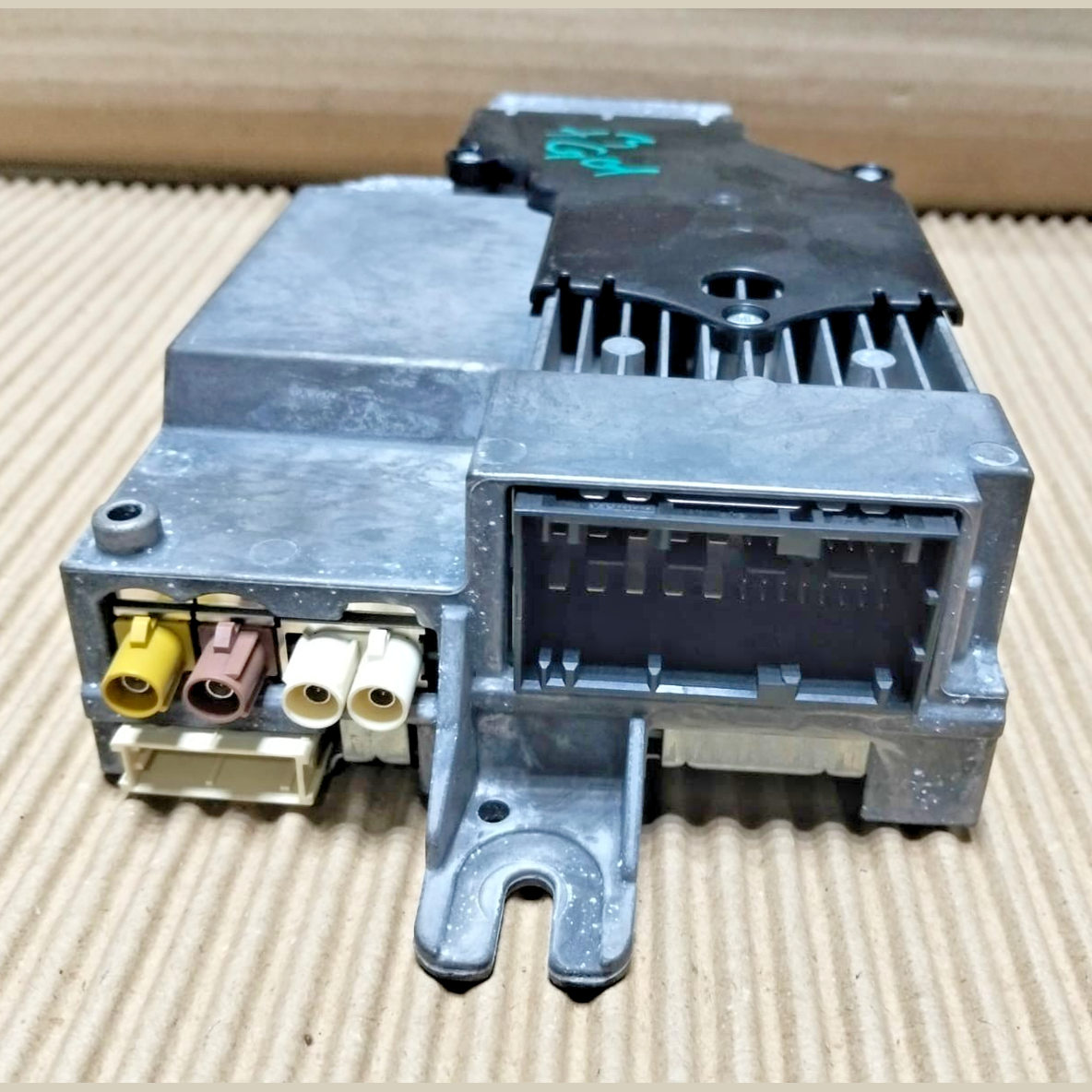 BMW X3 G01 2.0 RAM BASIS DAB,ECE SOUND RECIEVER AMPLIFMODULE 7928571 01