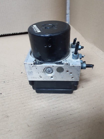 BMW 1 Series F20 F21 3 Series F30 F31 F32 320i ABS Pump and Control Unit 6857323