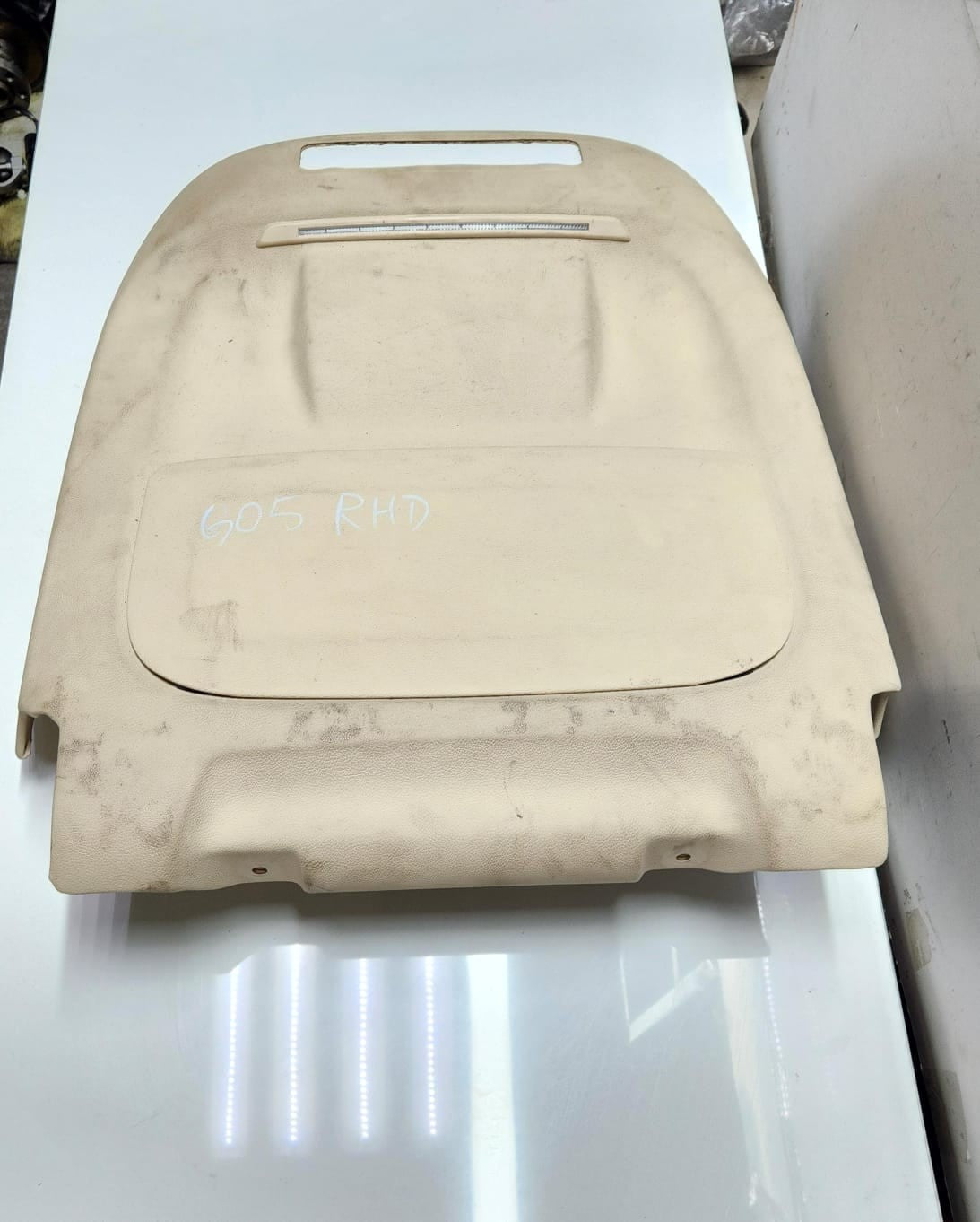 2019-2020 BMW X5 Seat Back Trim Cover Panel 7478075 X5 G05 OEM