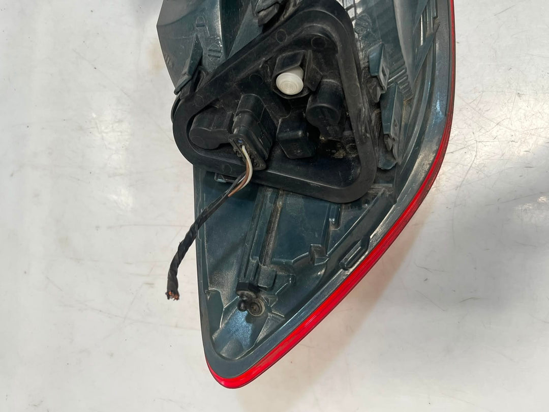 BMW 3-Series F31 Rear RIGHT Tail Light Lamp 7259902 OEM